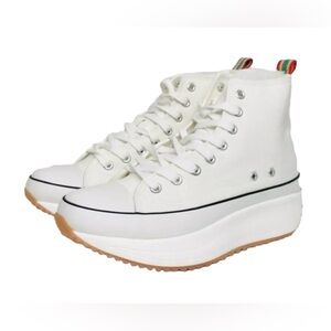 Madden Size 9.5 Womens Girl Platform Winnona High New Without Box